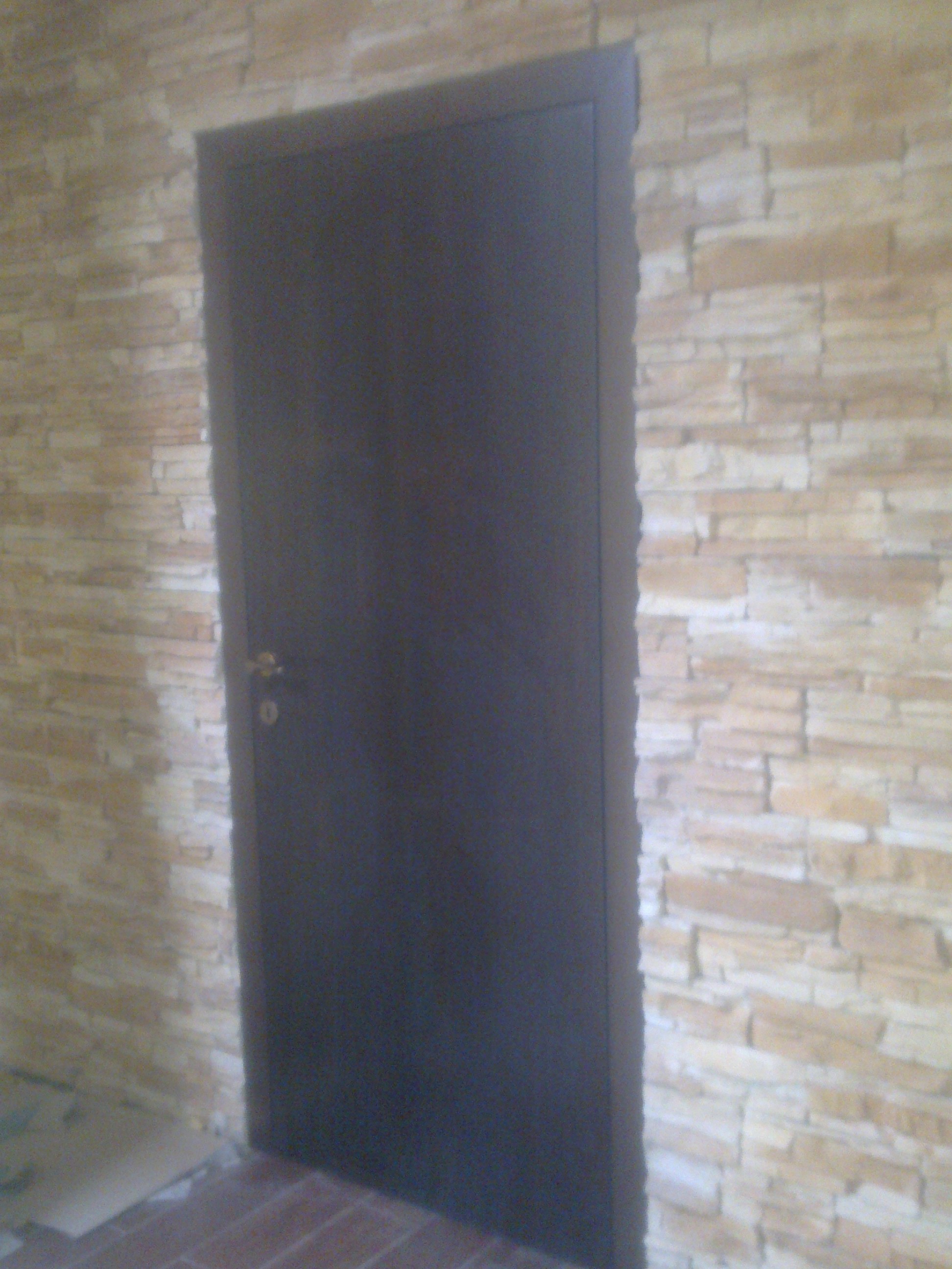 interiérové dvere bezfalcové – dyha – drevená