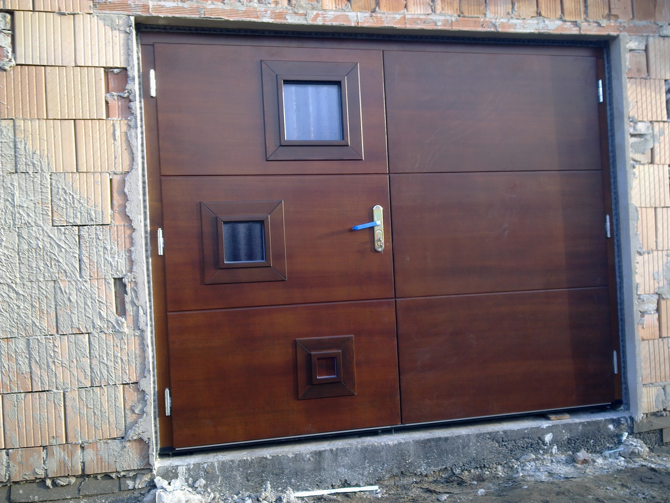 Garážové dvere smrekové, hr. 4,2 cm