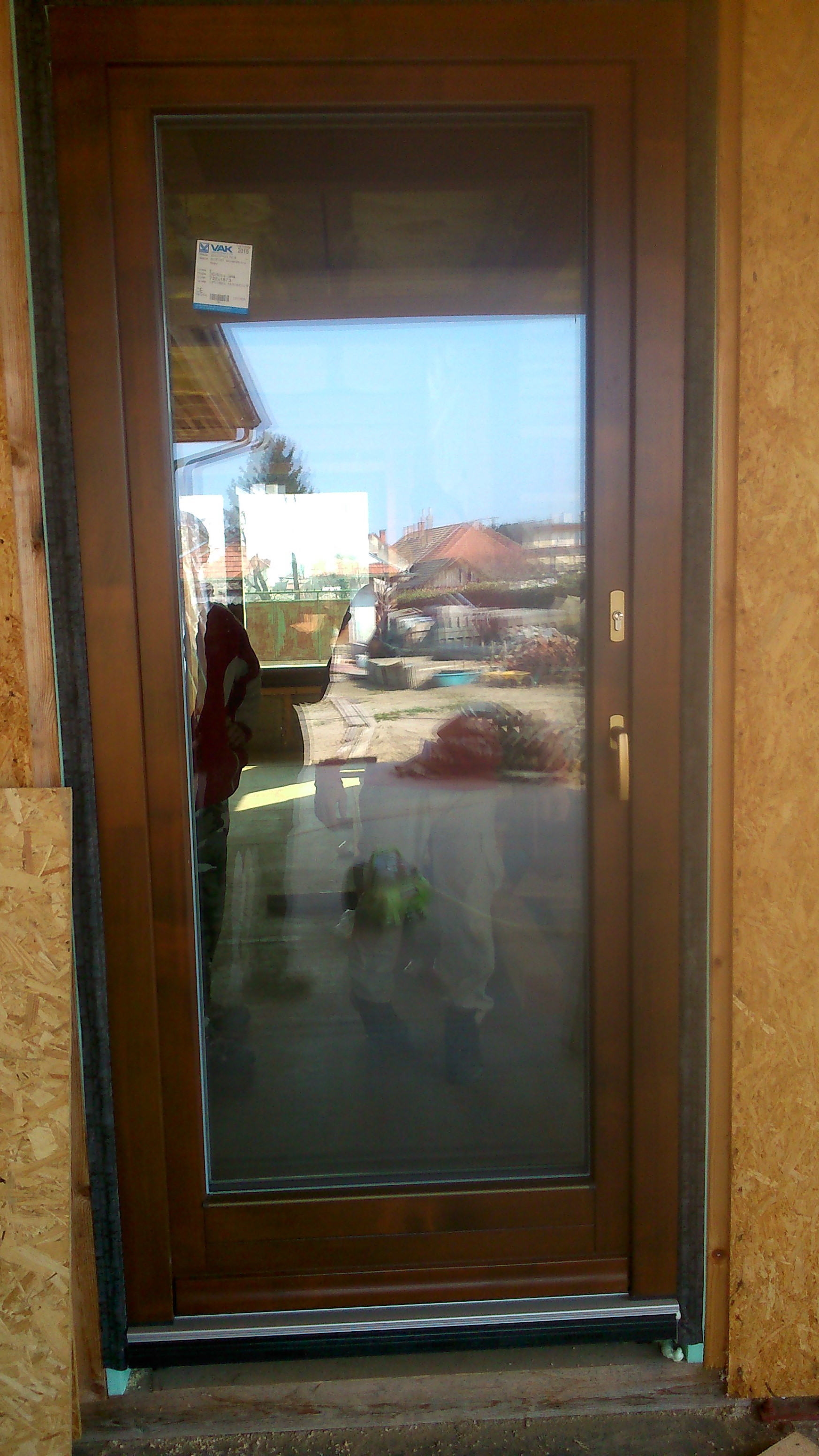 Terasové dvere, vhodné aj na kotolňu, bočný vchod garáže …