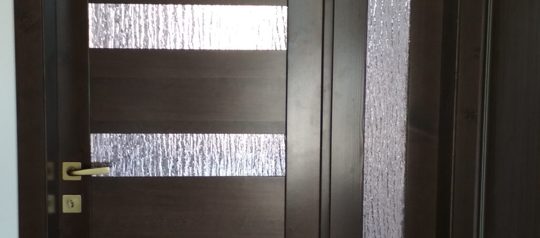 Interiérové dvere so zárubňou – smrekový masív