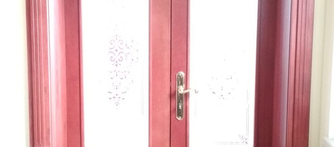 Interiérové dvere so zárubňou – dubový masív